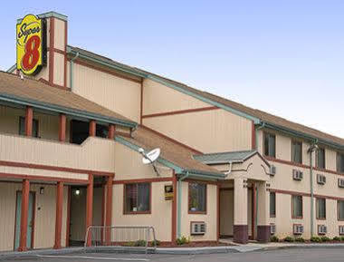 Super 8 By Wyndham Hancock Md Exterior foto